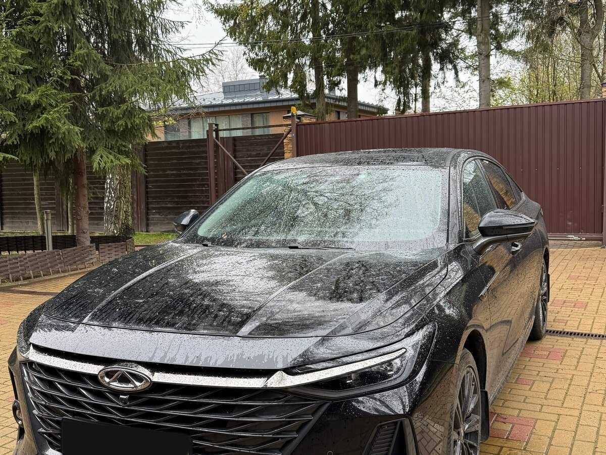 Chery Arrizo 8