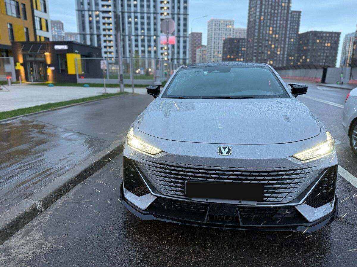 Changan UNI-V