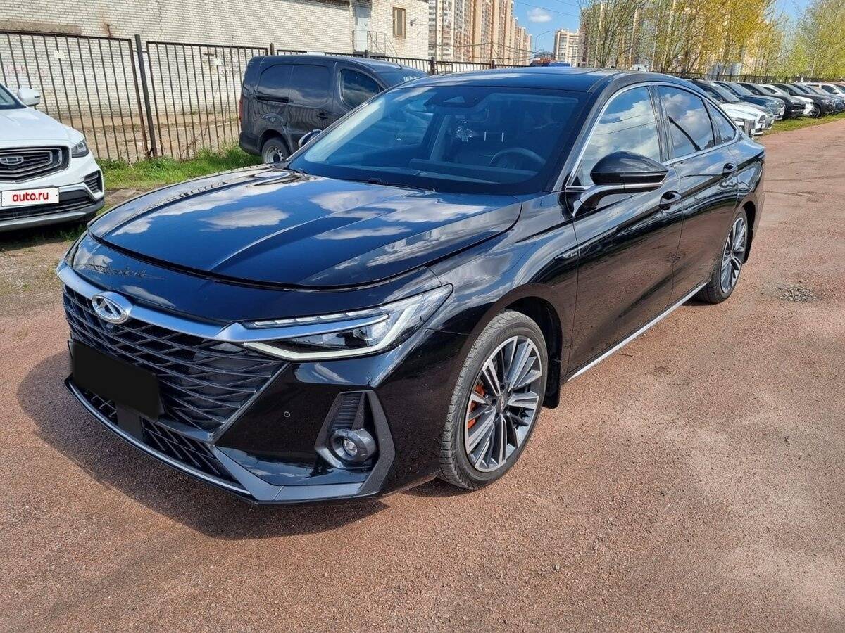 Chery Arrizo 8